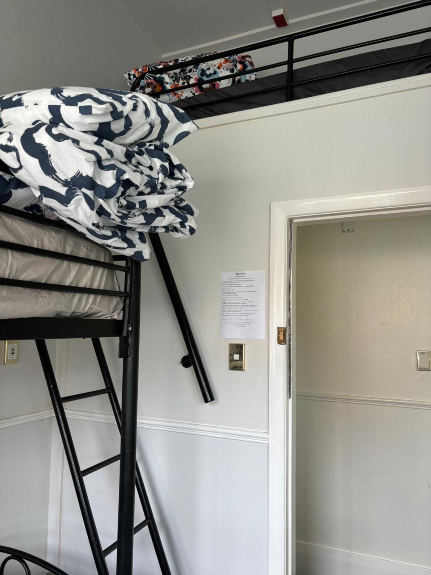 Auberge de jeunesse Worldwide Backpackers à Wellington Extérieur photo