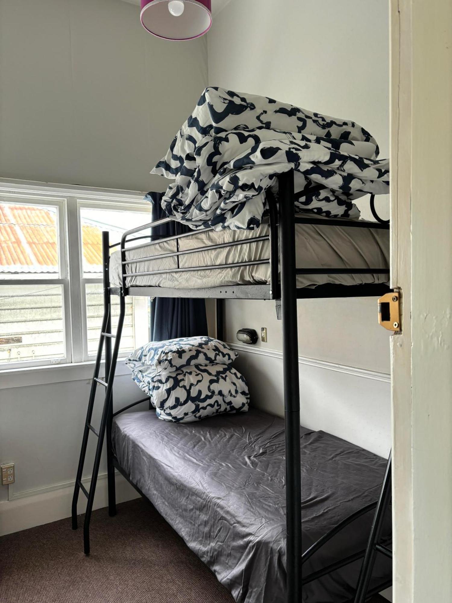 Auberge de jeunesse Worldwide Backpackers à Wellington Extérieur photo